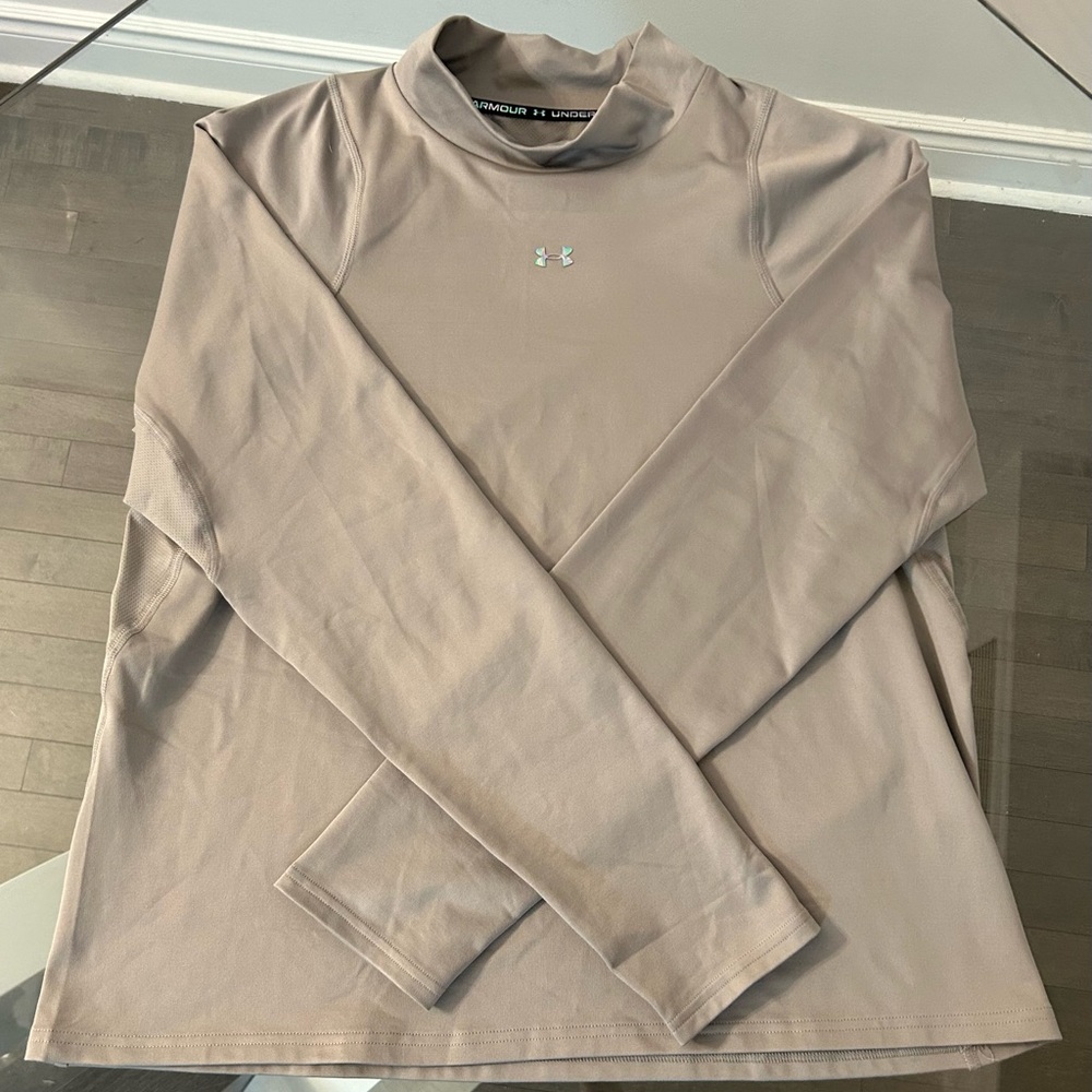 Under Armour Funnel Neck Top